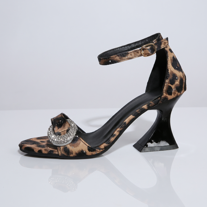 Savanna Heels